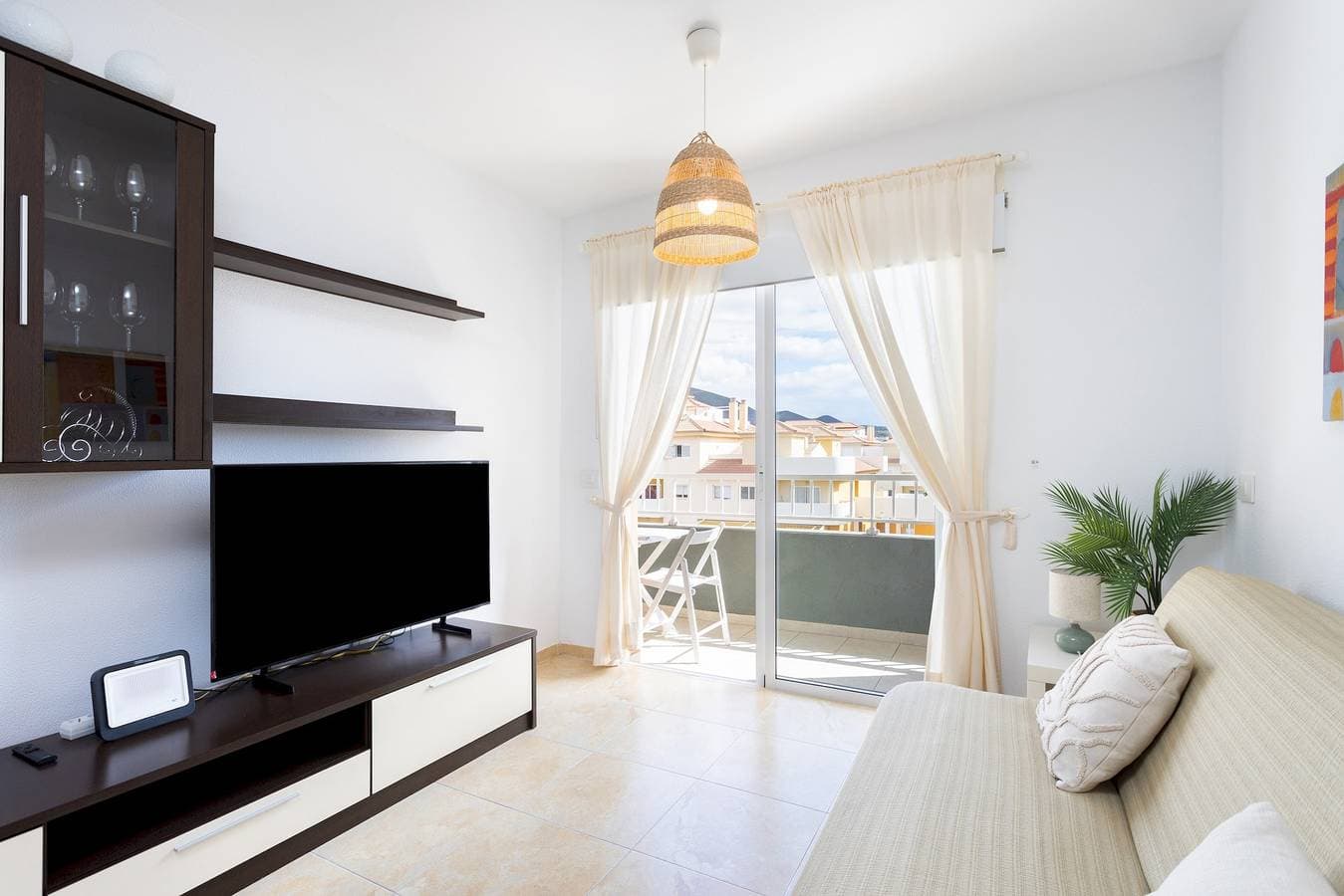 Foto 8 von 47: Ferienwohnung für 3 Personen mit Pool