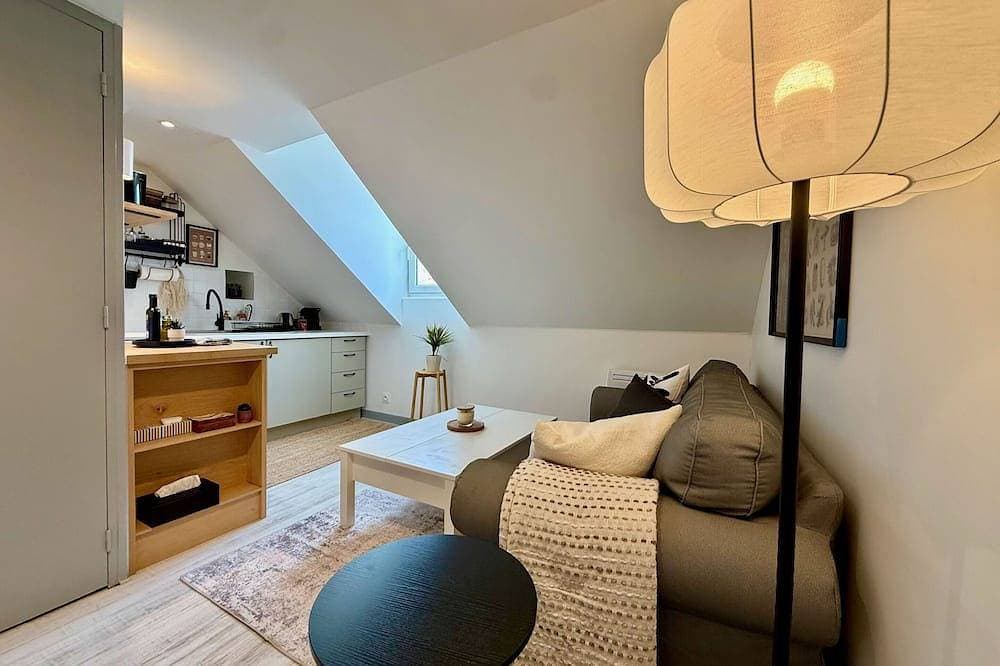 Foto 12 von 14: Studio-cosy et calme-Stadt-Ensuite mit Dusche