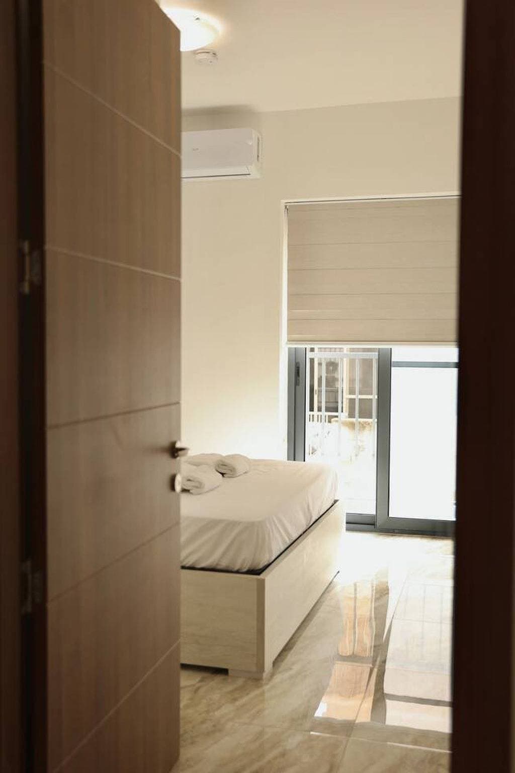 Foto 5 von 45: Ferienwohnung für 5 Personen mit Balkon