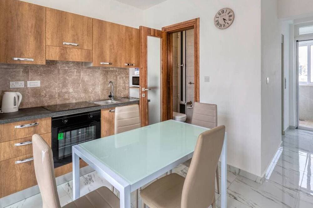 Foto 10 von 21: Duplex penthouse in St. Julian`s with Views & BBQ