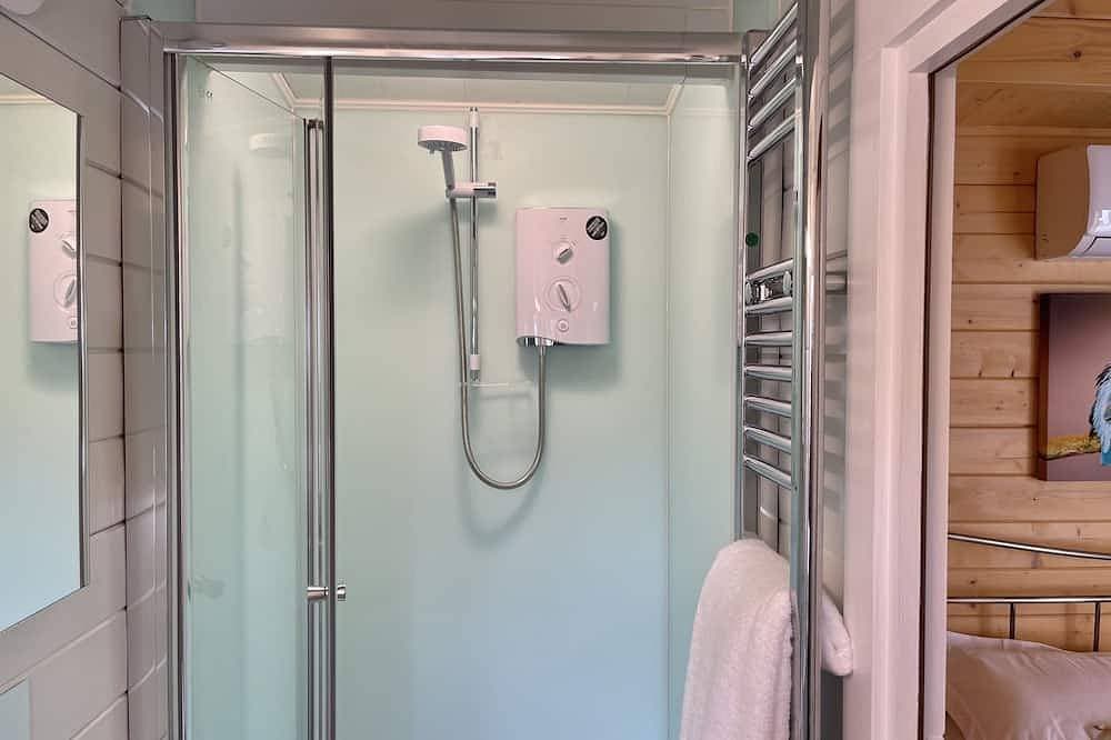 Foto 12 von 25: Beautiful studio style lodge, located in the Kent countryside