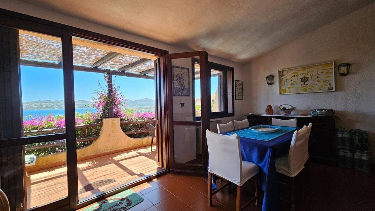 Foto 2 von 40: Villa with Sea View