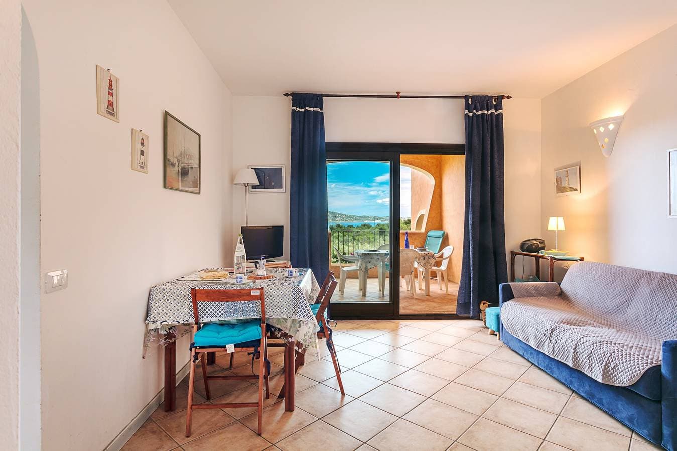 Foto 4 von 20: Apartment "Bia de Bados C3" mit Gemeinschaftspool und Terrasse
