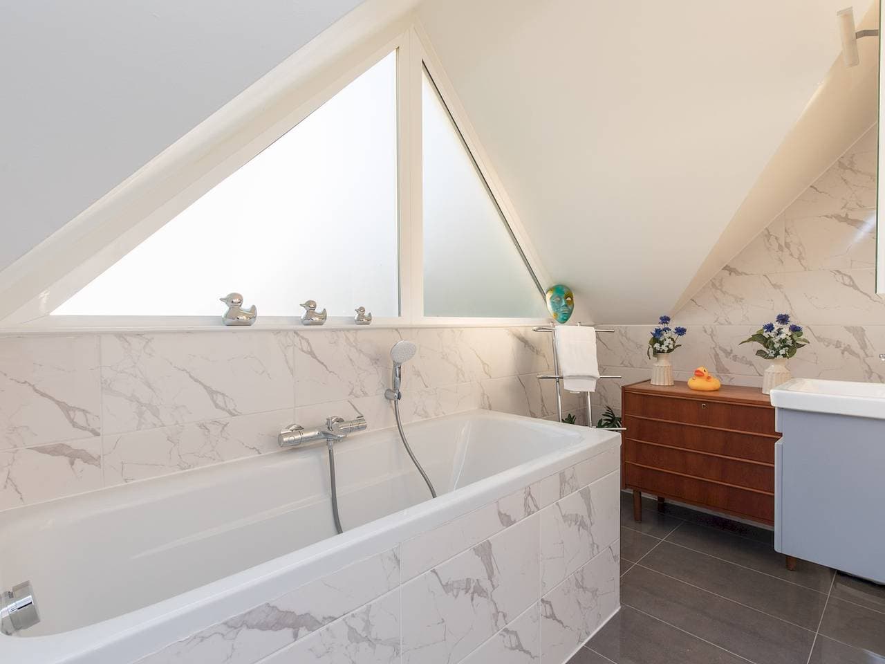 Foto 5 von 38: Radiant Penthouse on the Banks of the Thames - Pass the Keys