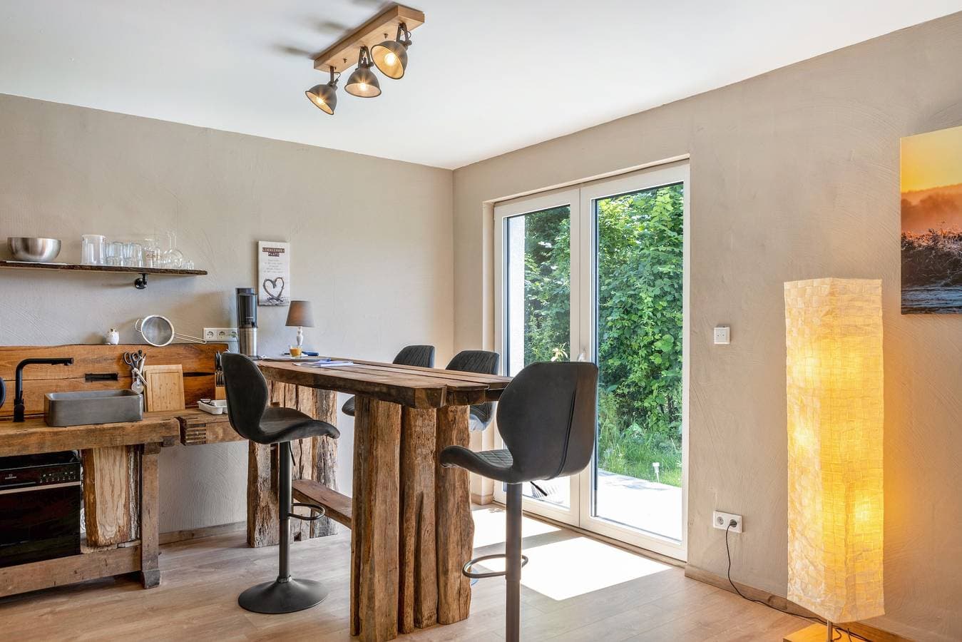 Foto 6 von 21: Ferienwohnung In Helsa mit Bergblick
