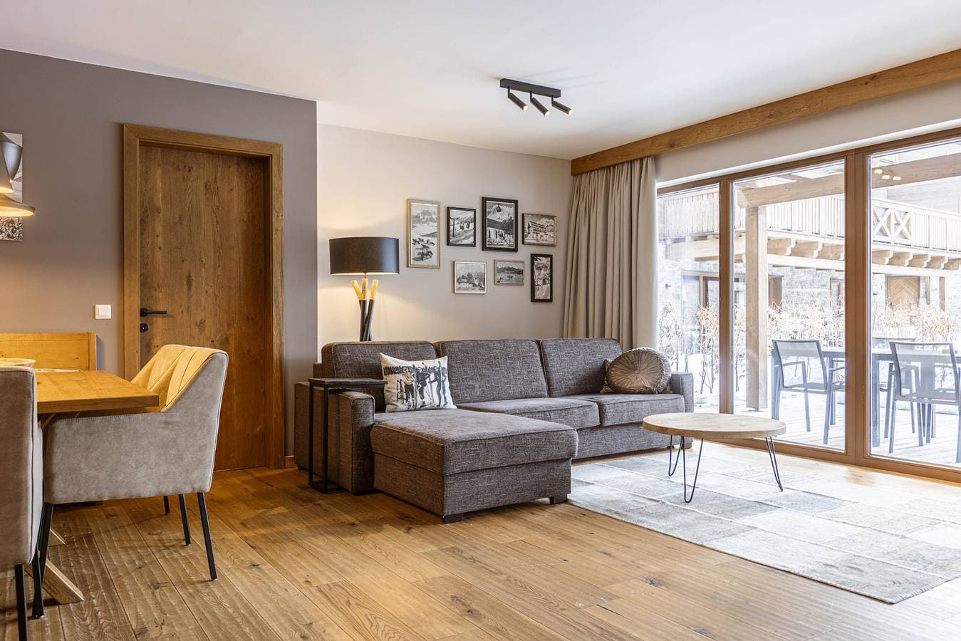 Foto 9 von 21: Premium Ferienwohnung mit 2 Schlafzimmern & Garten
