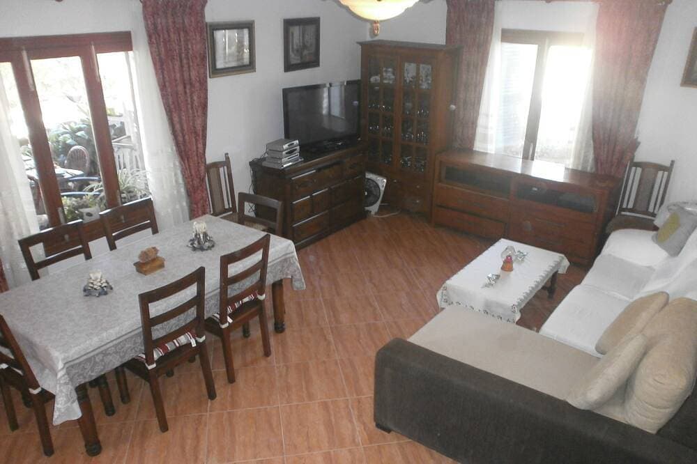 Foto 8 von 16: !Angebot! Great Haus mit Pool und Strand in der Nähe