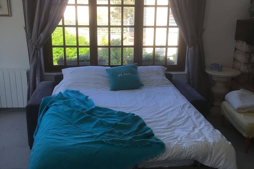 Foto 5 von 29: Beautiful sea view villa 50m from the beach at Le Home