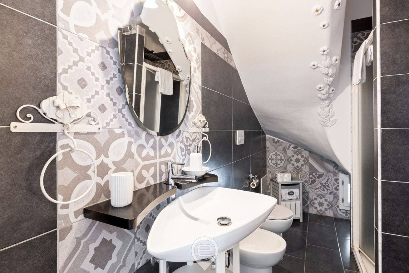 Foto 4 von 25: Domo Antico Borgo - White Room