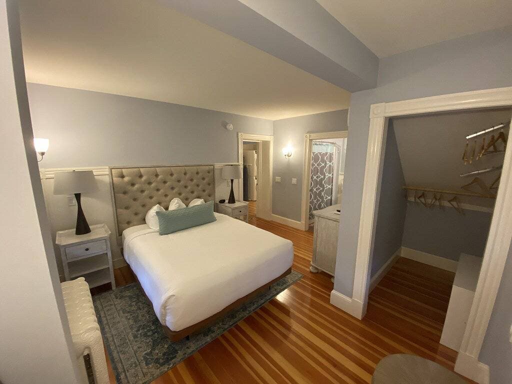 Foto 13 von 16: Downtown Bar Harbor Condo