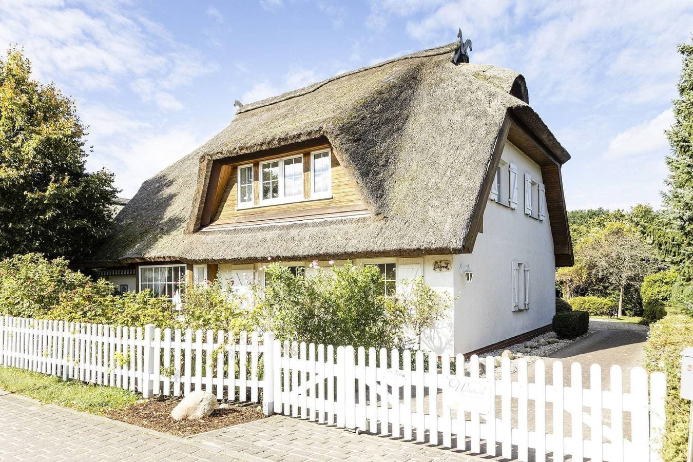 Landhaus Wildrose FeWo Og+Dg: Balkon, ruhige Lage 1