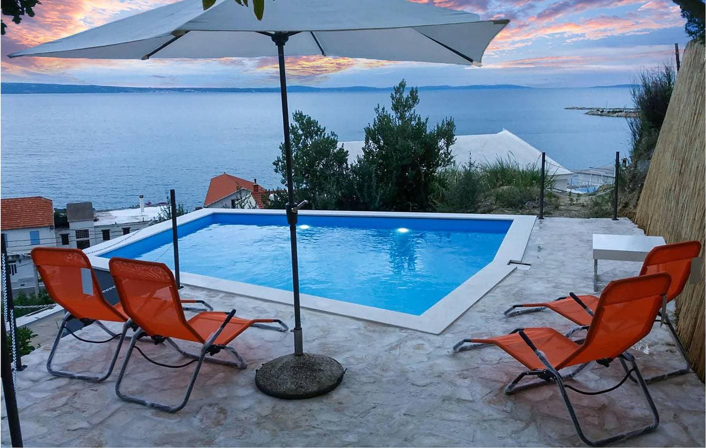 Foto 5 von 22: Urlaub am Meer: Gemütliche Ferienwohnung mit Pool, Terrasse und Parkplatz