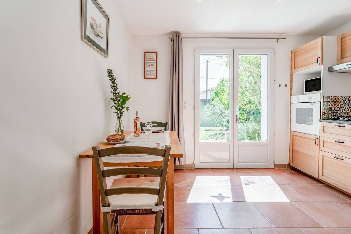 Foto 5 von 23: Ferienwohnung 'Le Petit Pont' mit privater Terrasse, Wi-Fi und Klimaanlage