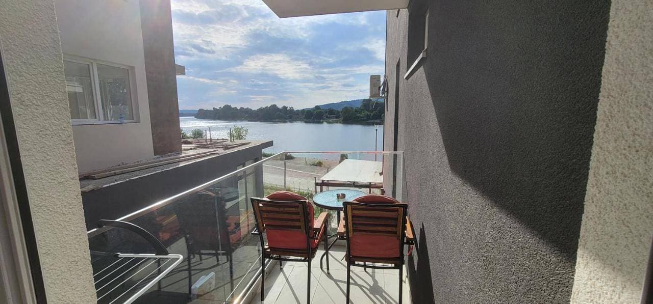 Foto 4 von 77: Double Room with Lake View