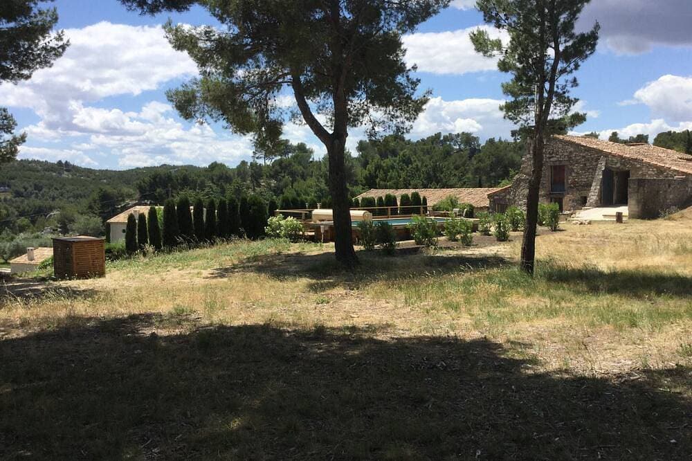 Foto 13 von 26: Typisch provenzalisches Bauernhaus in einer außergewöhnlichen Naturlandschaft, dem Alpilles Park