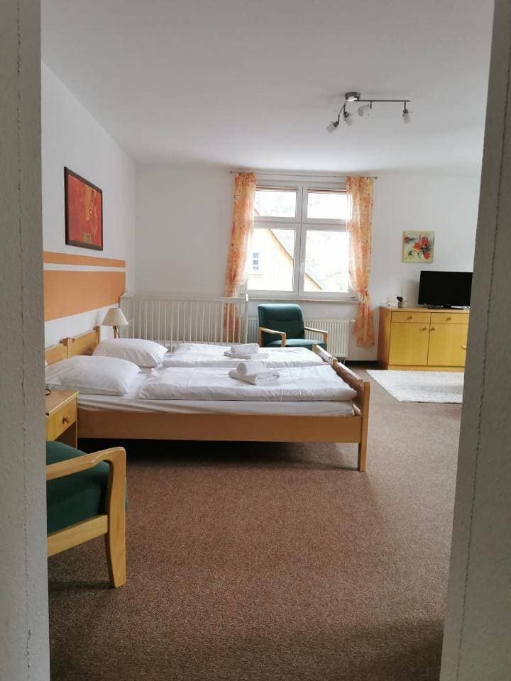 Foto 7 von 9: Double Room