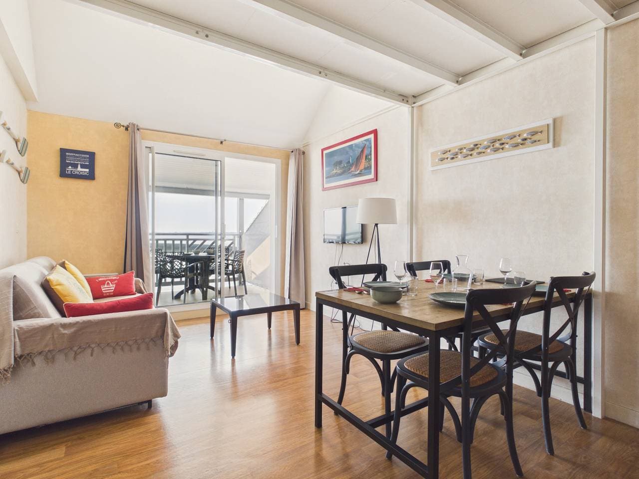 Balkon mit Meerblick & Pool – Apartment für 2 1