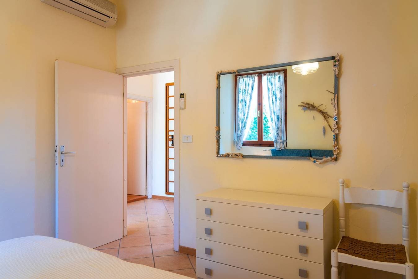 Foto 9 von 16: Ferienwohnung für 5 Personen mit Terrasse