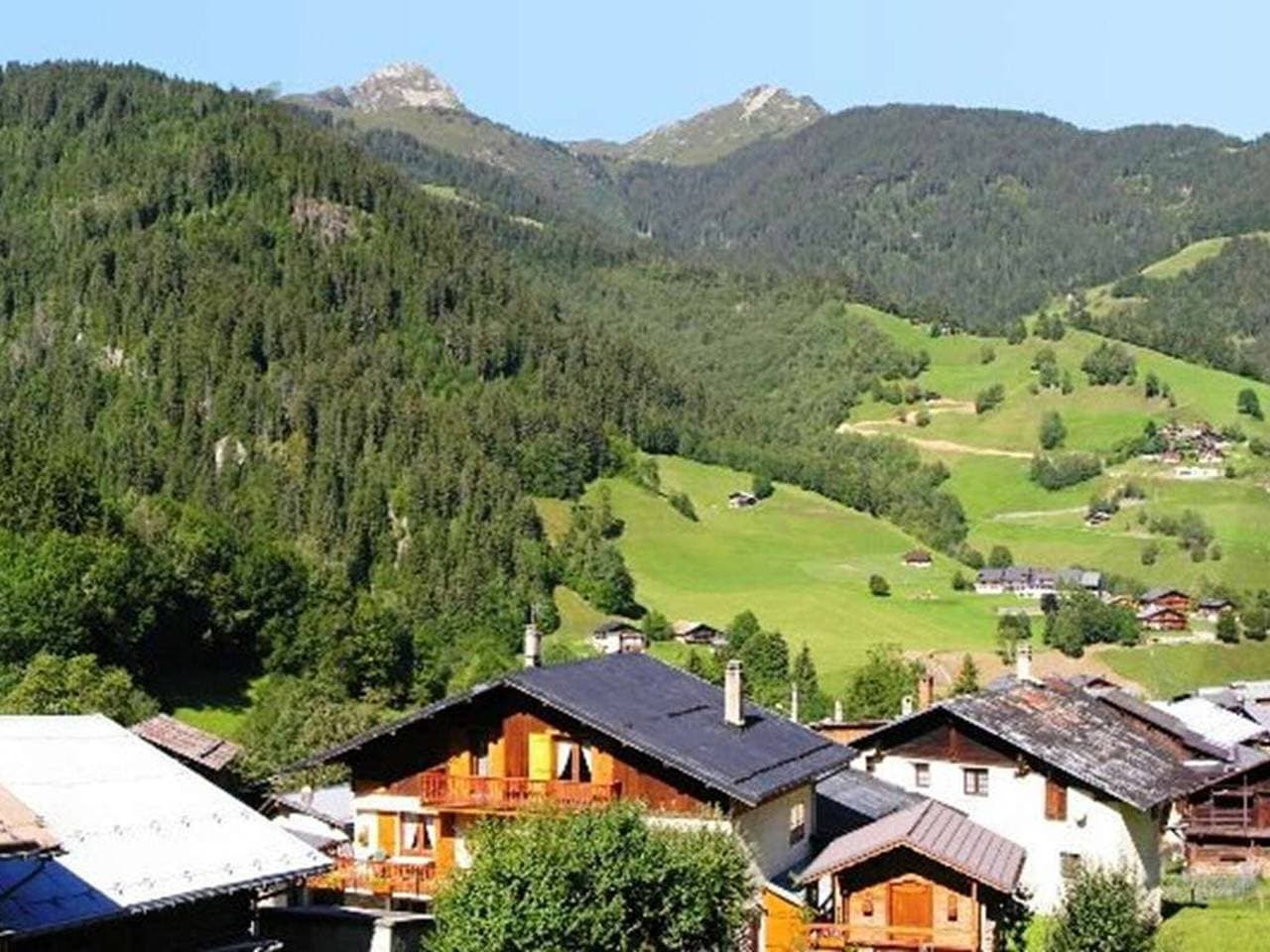 Foto 12 von 16: Gemütliches und sonniges 27m² Studio mit Mezzanin, voll ausgestattet für 2/3 Personen, nahe Skigebiet
