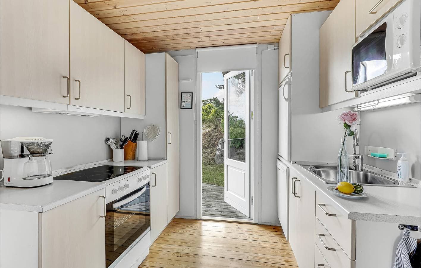 Foto 4 von 19: Ferienhaus für 4 Personen mit Terrasse