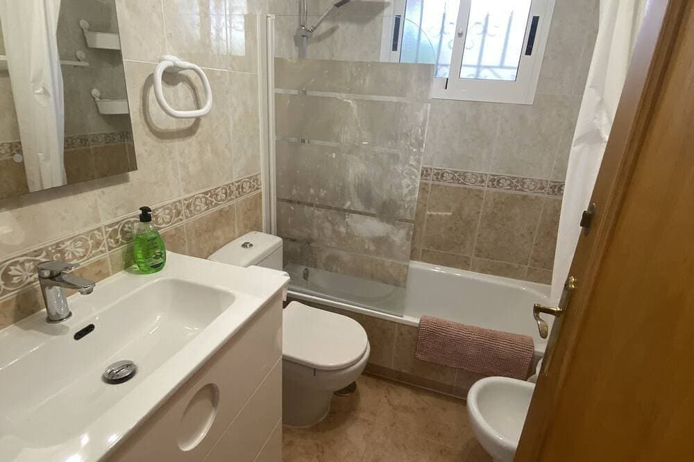 Foto 12 von 30: Detached Villa with private pool