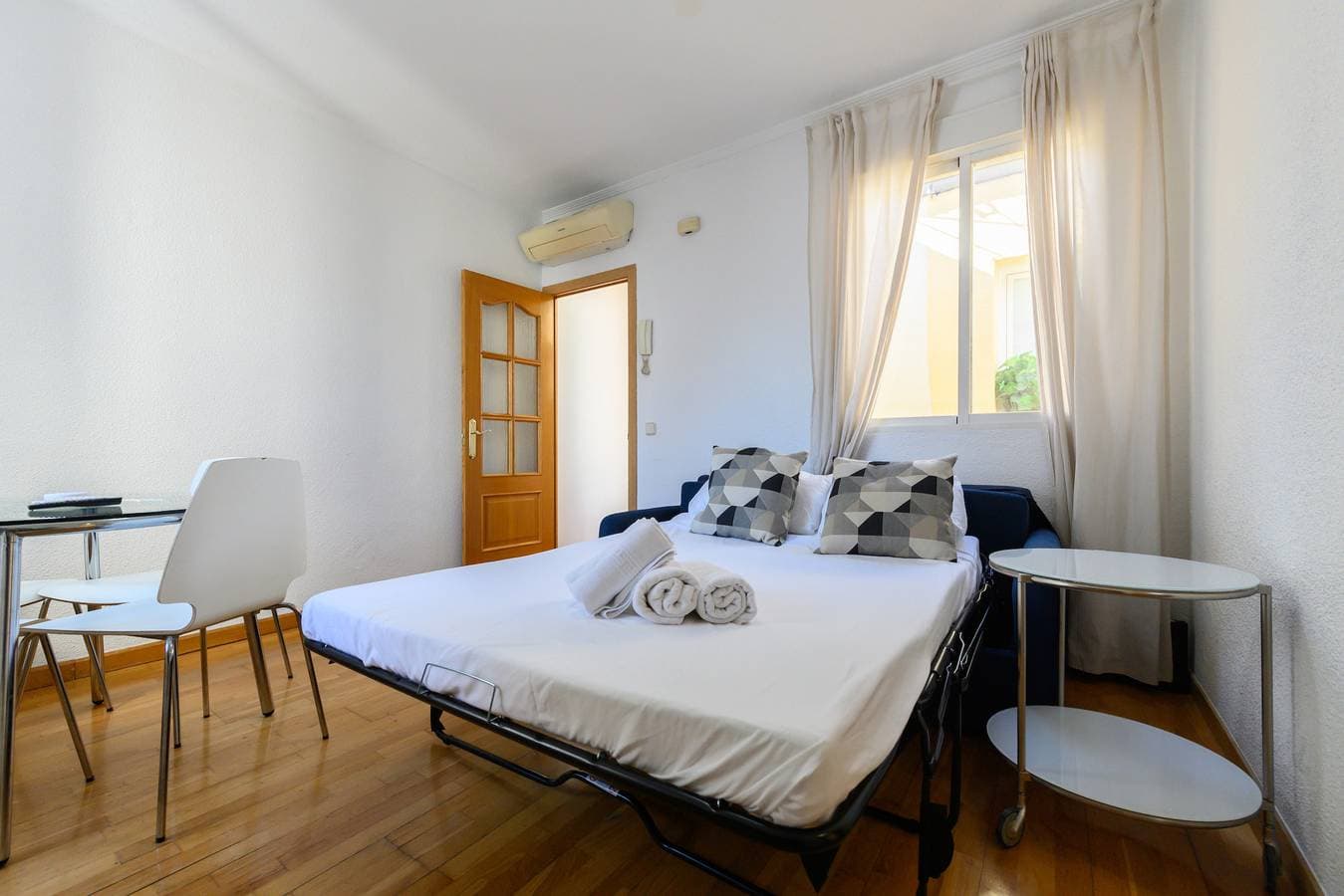 Foto 6 von 18: M Apartamento en el Museo Reina Sofía - A