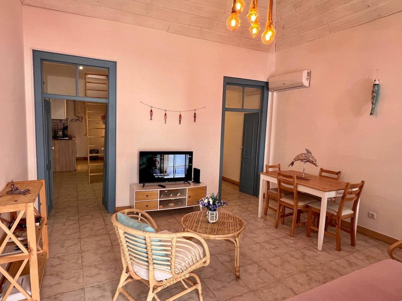 Foto 5 von 36: Ferienhaus für 4 Personen mit Terrasse