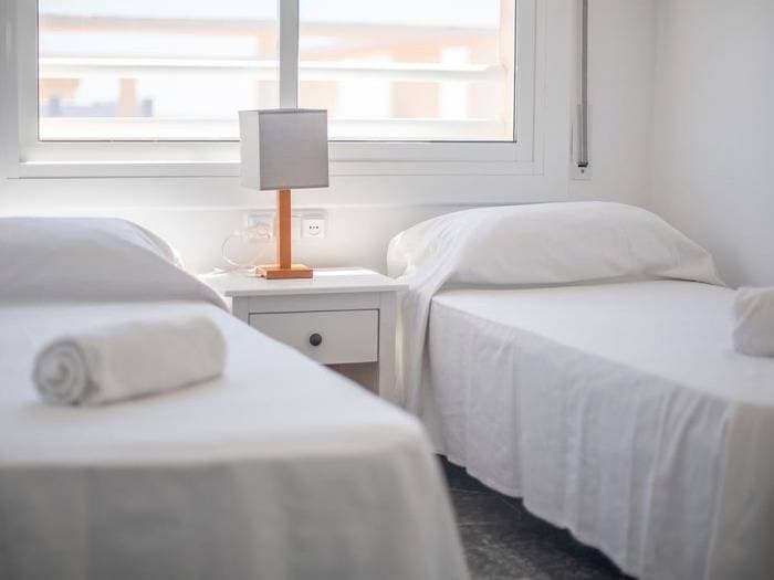 Foto 13 von 34: Ferienwohnung für 6 Personen mit Balkon