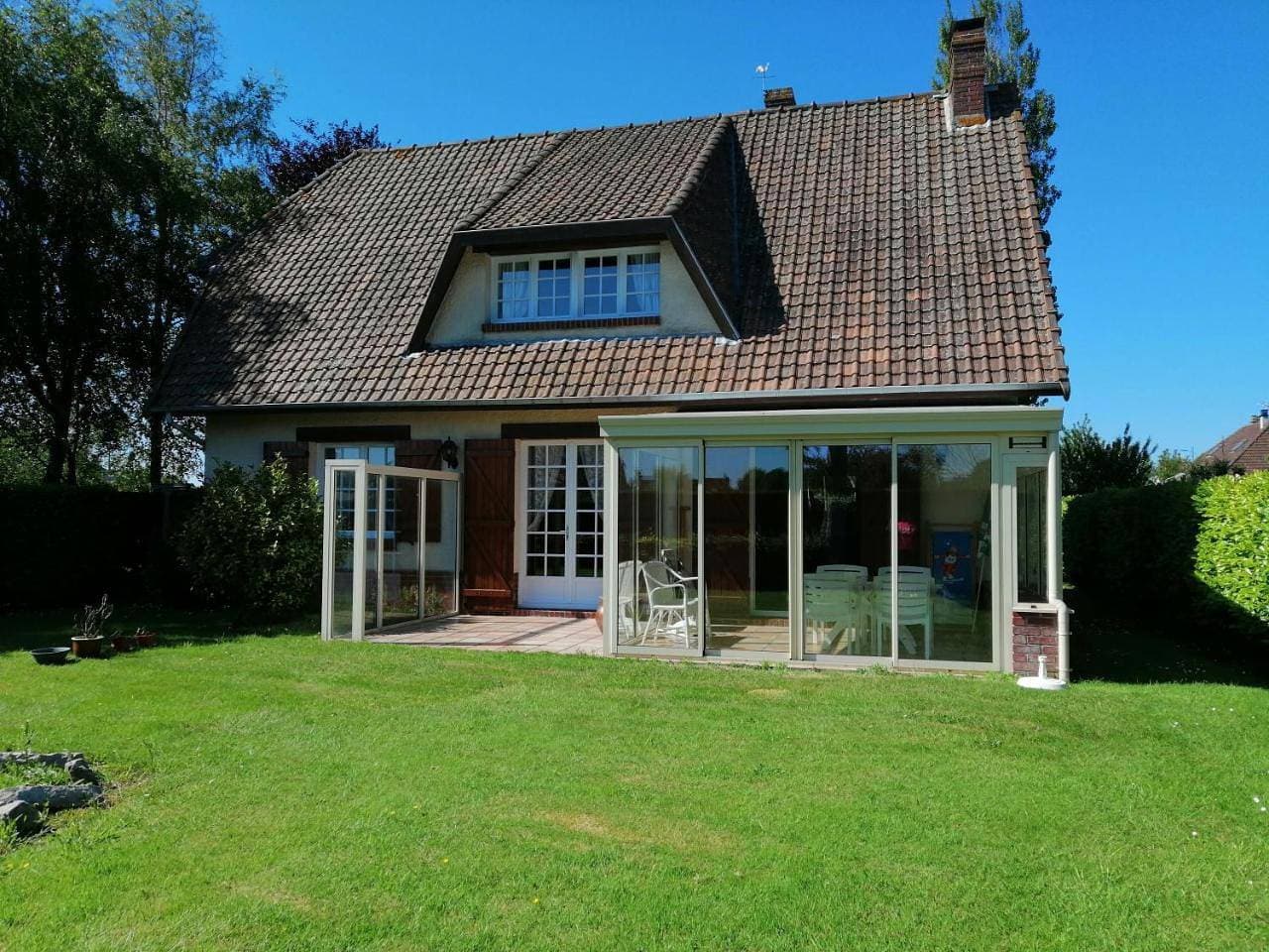 Foto 6 von 15: Three-Bedroom House