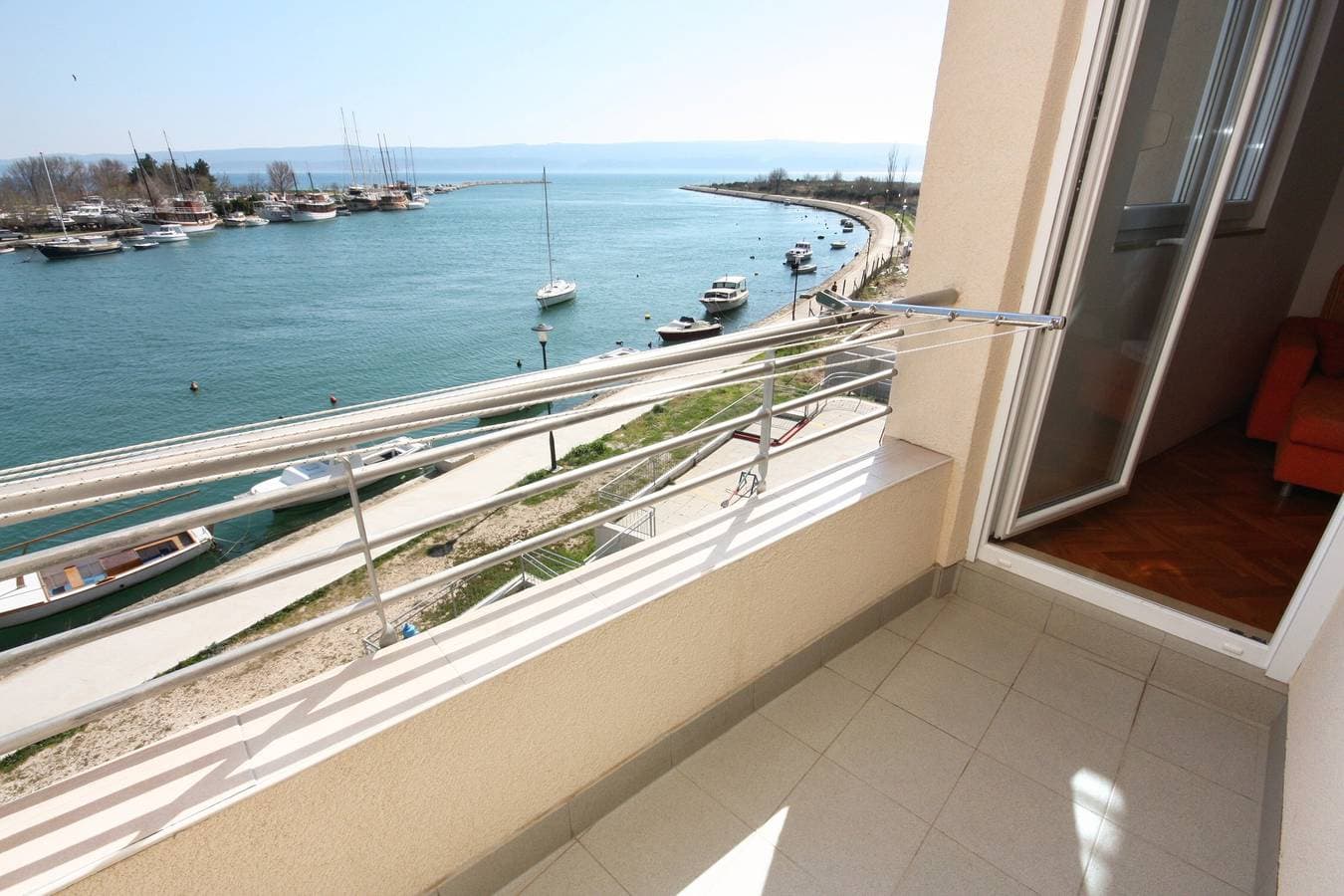 1-Zimmer-Ferienwohnung mit Balkon und Meerblick Omis A-6073-a 1