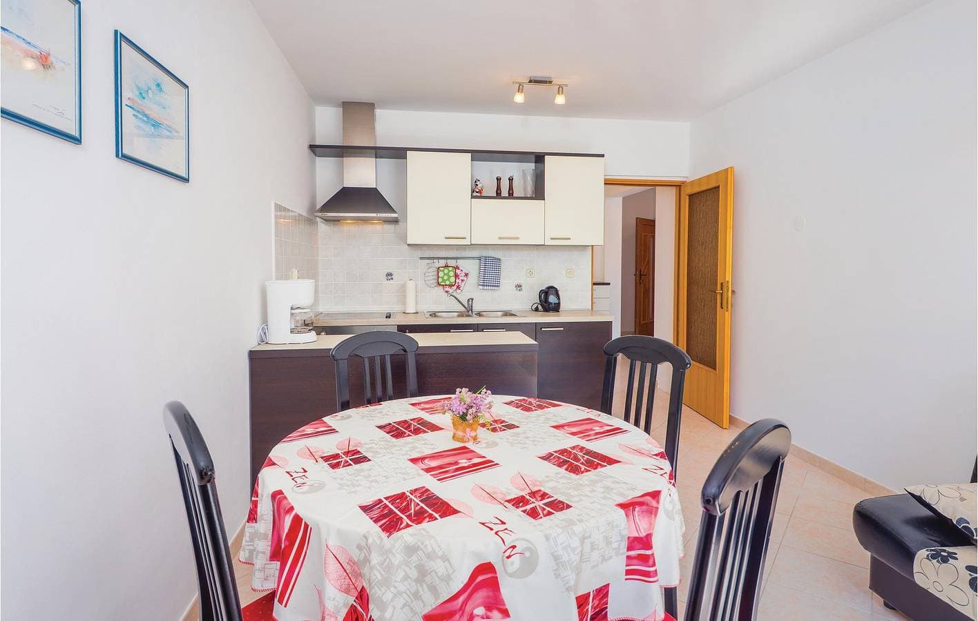 Foto 4 von 20: Gemütliche Ferienwohnung mit Terrasse in der Nähe des Stadtzentrums und der Küste