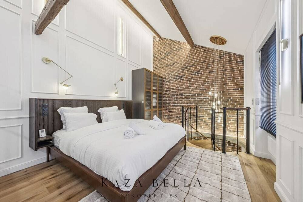 Foto 3 von 13: Kaza Bella – Paris Brancion | House with Jacuzzi