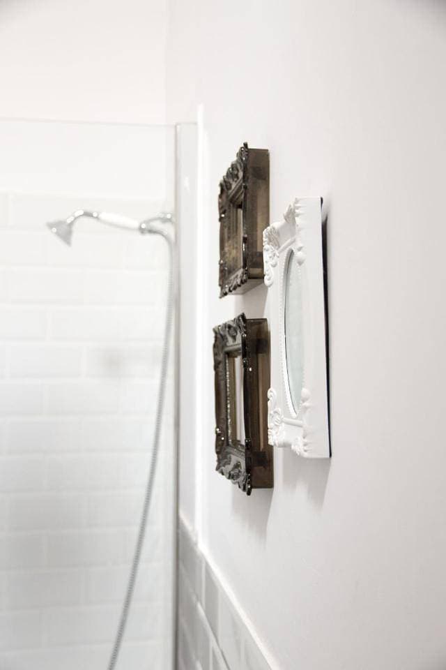 Foto 7 von 17: Twin Room with Shared Bathroom