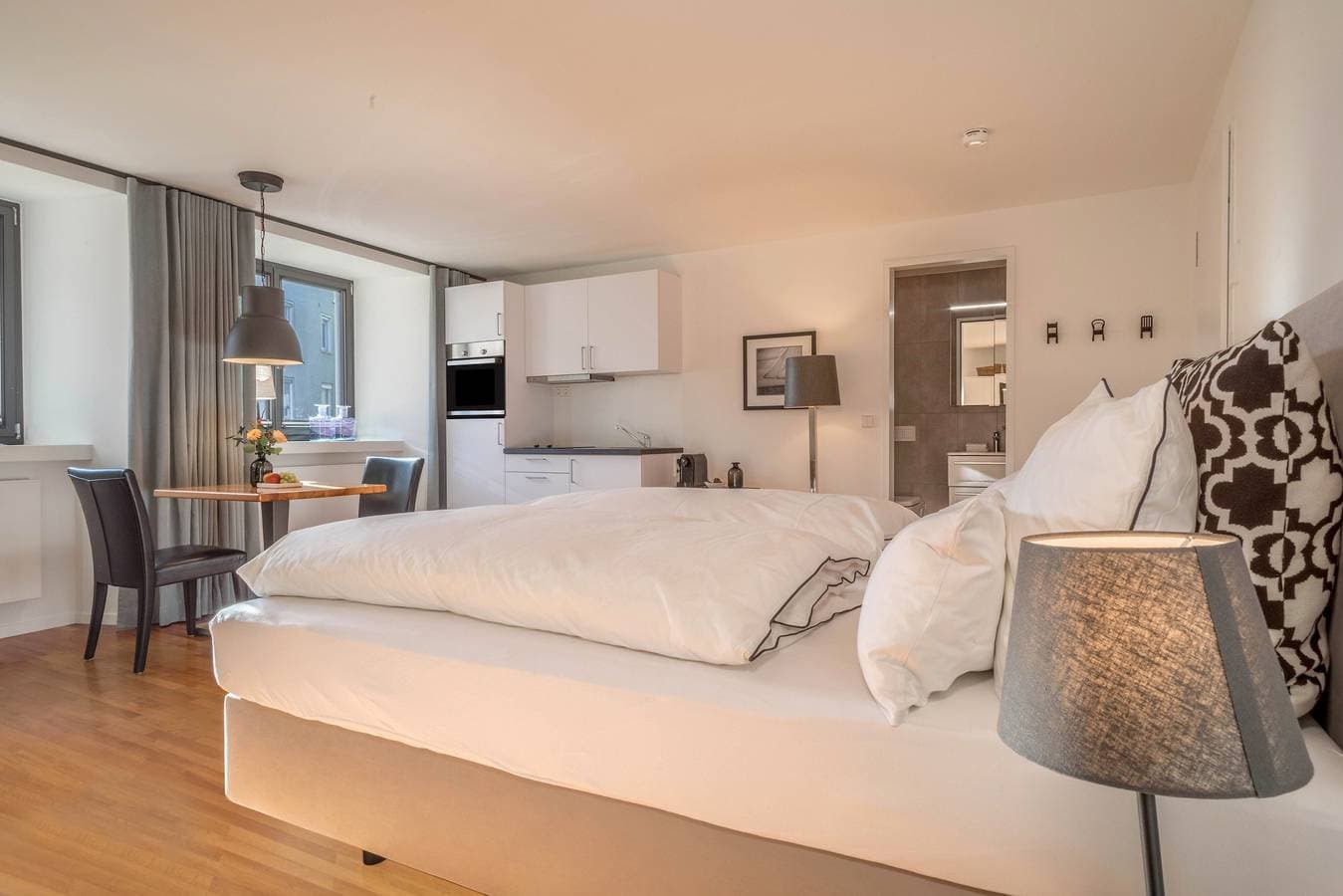 Foto 13 von 24: Modernes Einzimmer-Appartement Nr. 14 mitten im Stadtzentrum mit WLAN