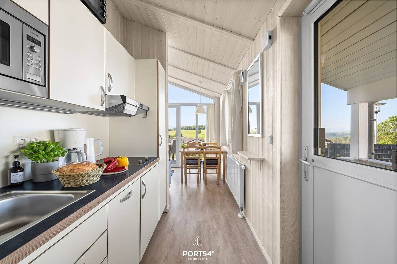 Foto 4 von 28: Platzhirsch - skandinavisch, gemütliches Ferienhaus für 2 bis 4 Personen mit eigenem WLAN