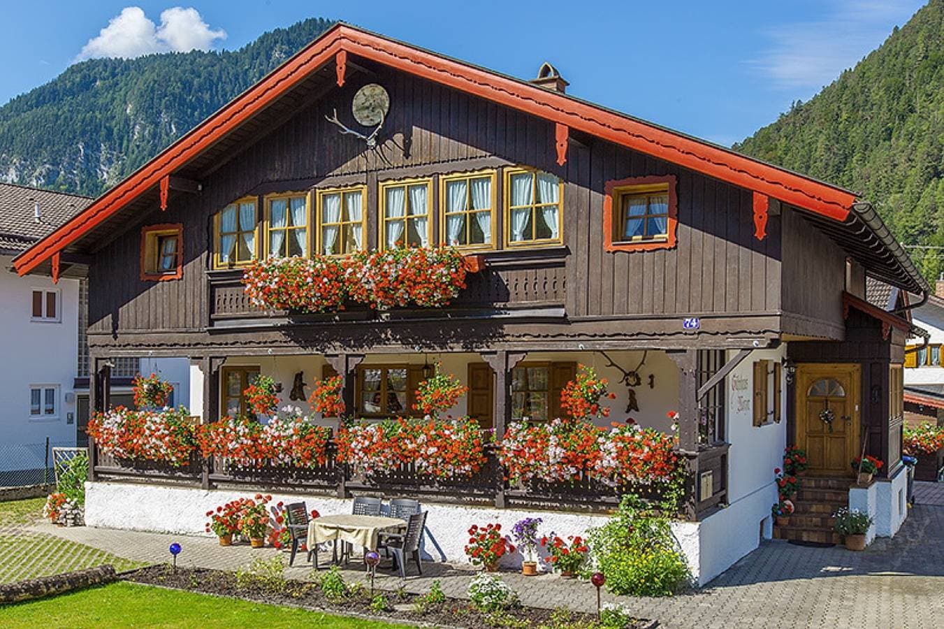 Ferienwohnungen Weiß 1