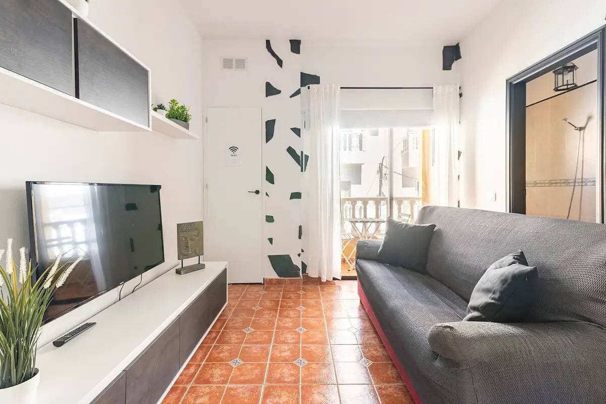 Foto 3 von 37: Ferienwohnung 'Apartamento La Listada Alto' mit Meerblick, privater Terrasse und WLAN