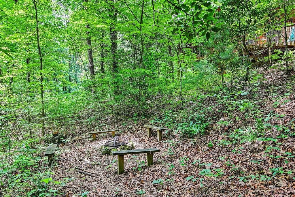 1Br Sautee Nacoochee Kabine mit geräumigem Deck! 1