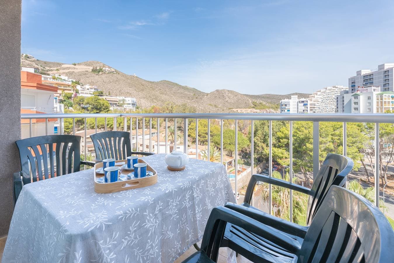 Foto 2 von 26: Apartment 'Mont Pele' mit privater Terrasse, WLAN und Klimaanlage