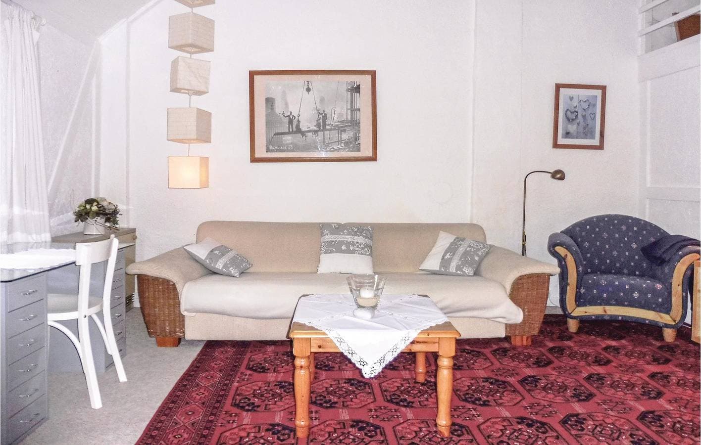 Foto 9 von 19: Gemütliche Ferienwohnung mit TV, Parkplatz, Garten & Terrasse bei Schwalenberg