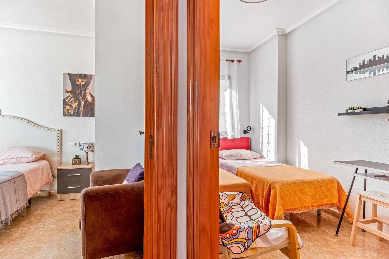 Foto 13 von 19: Ferienwohnung 'Mandarín Playamarina 2' mit Gemeinschaftspool, WLAN und Klimaanlage