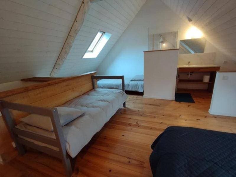 Foto 9 von 10: Three-Bedroom House