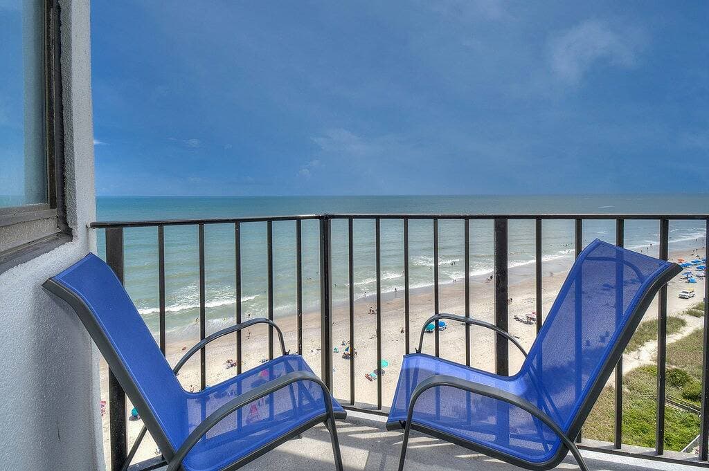 Foto 2 von 9: The Palace Resort 903-Oceanfront Studio in Myrtle Beach!
