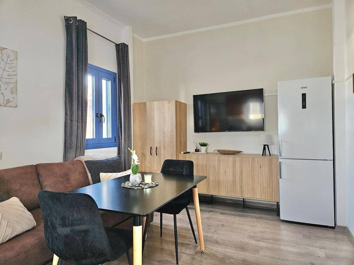 Apartment Madlen no 2 with Mountain and Sea Views 1