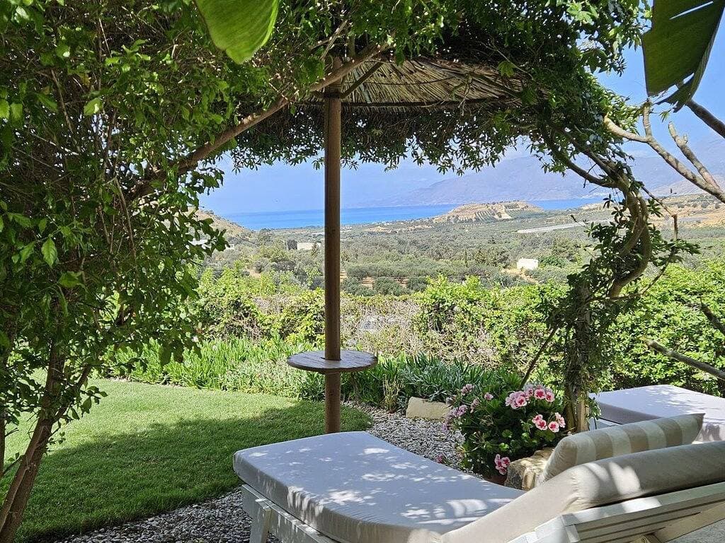 Foto 3 von 37: Ferienhaus in Kamilari mit Schwimmbecken