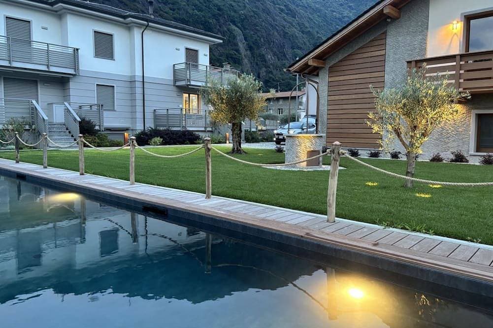 Villa Sunrise with pool and large private garden - few step from the beach 1