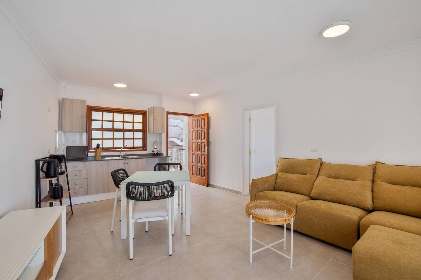 Foto 4 von 34: Apartment 'Playa Delphin 403' mit Meerblick, Balkon und WLAN