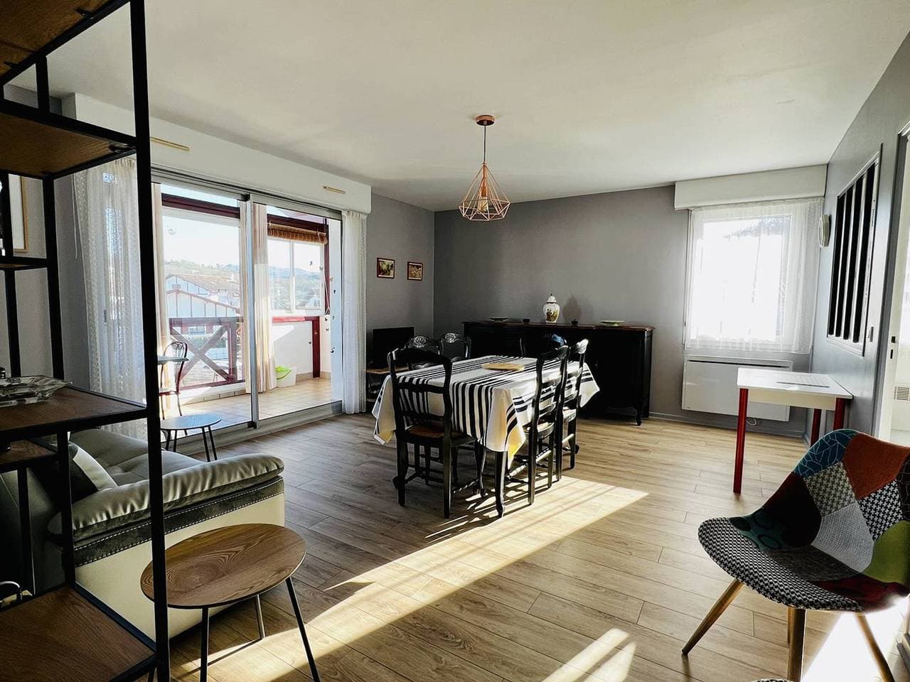 Foto 4 von 20: Komfortable Wohnung in Cambo-les-Bains mit Parkplatz und Glasfaser, 2 Schlafplätze