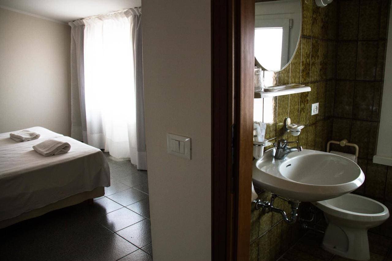 Foto 6 von 14: Standard Double or Twin Room