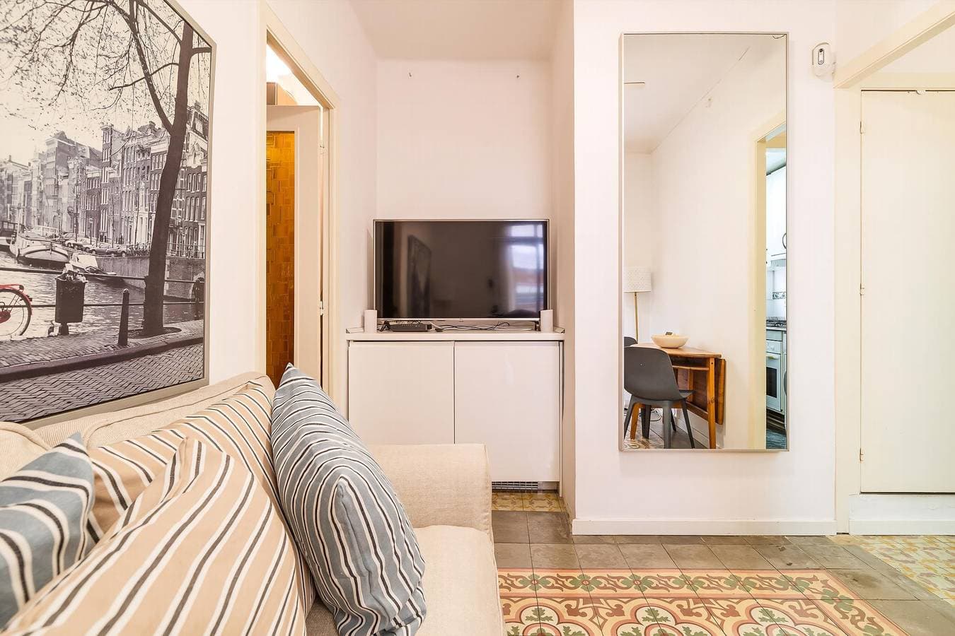Foto 10 von 31: Ferienwohnung für 3 Personen mit Balkon
